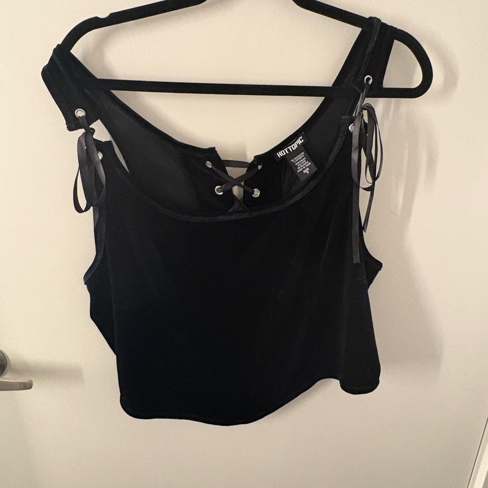 Hot Topic Black Velvet Corset Tank – Size 3X